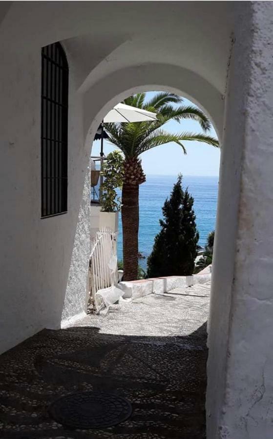 Playa Burriana Rubasol Nerja Apartment Ngoại thất bức ảnh